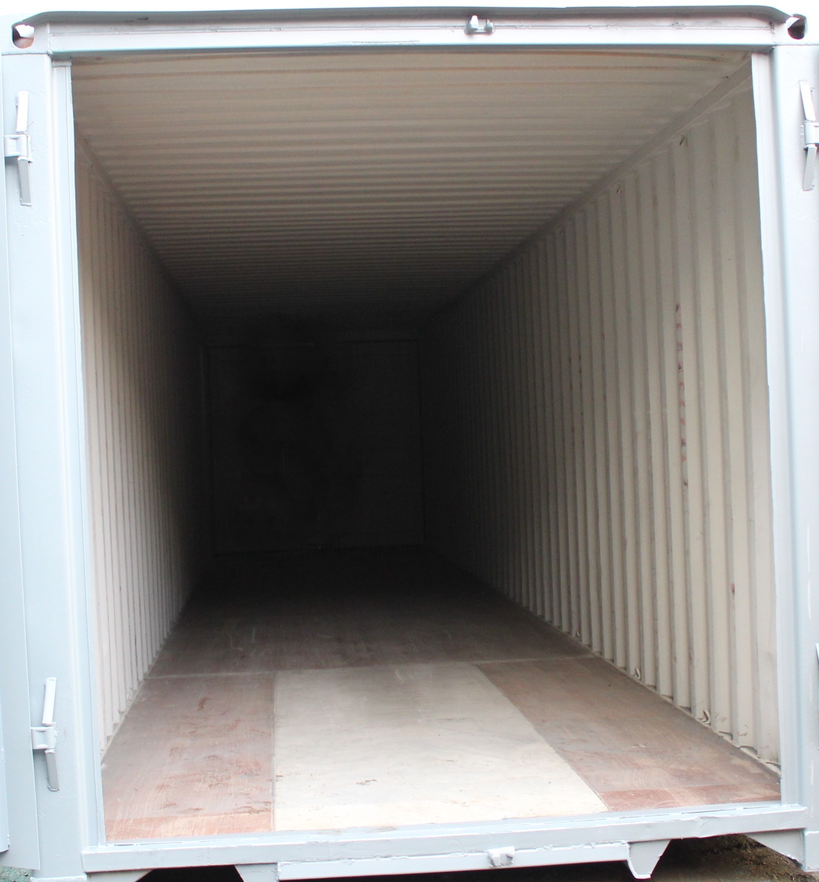 Used 40ft Shipping Containers For Sale 40ft ISO S1 Doors - Image 4