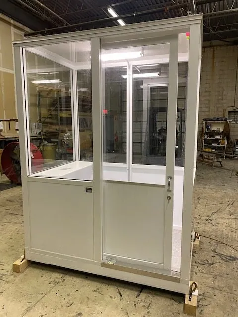 4ft x 6ft Guard Shack for Sale – Security Booth Cabin – White ECONO Unit - Image 3