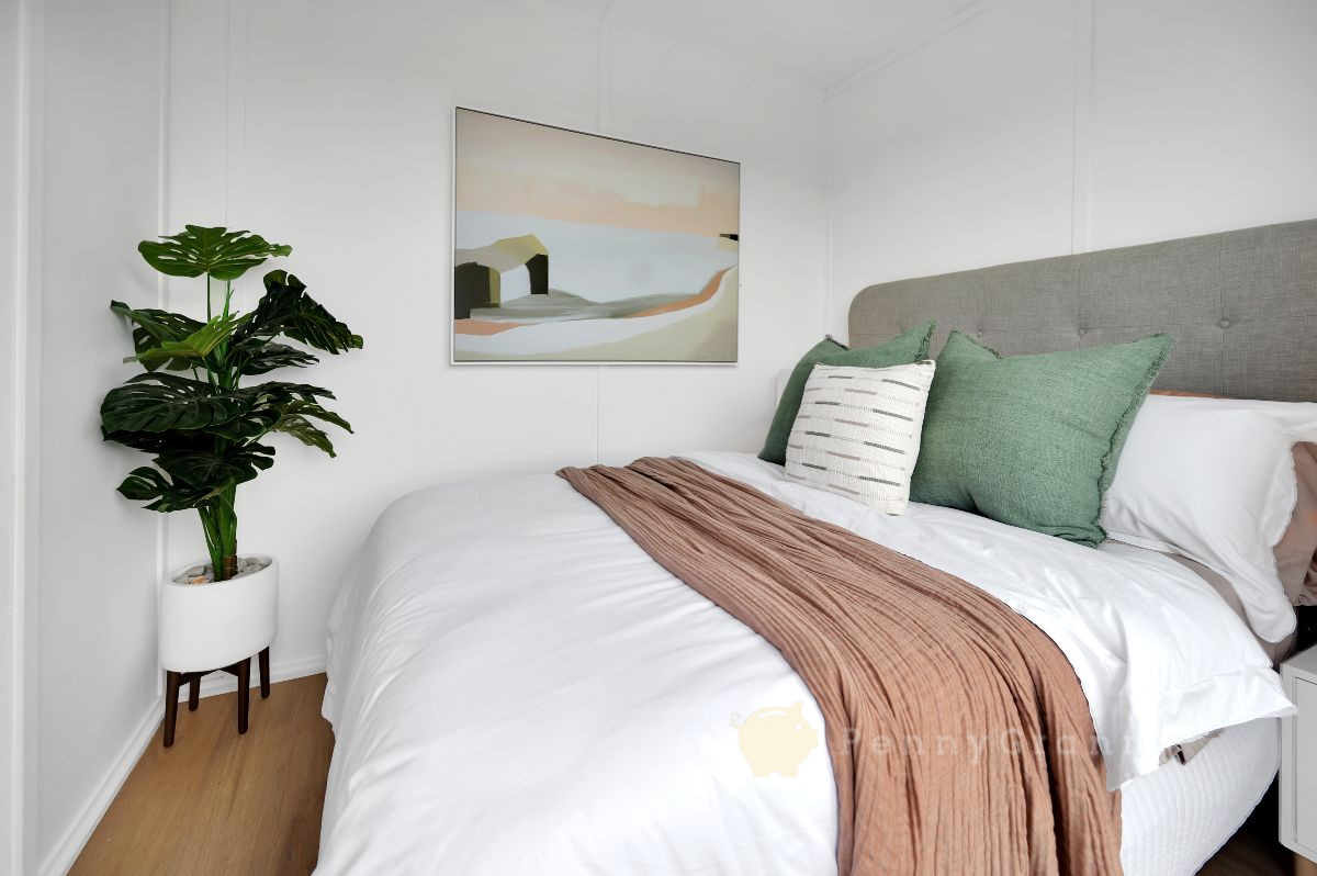 2 Bedroom Refurbished Shipping Container Home | Fully Finished Modular Home - Image 8
