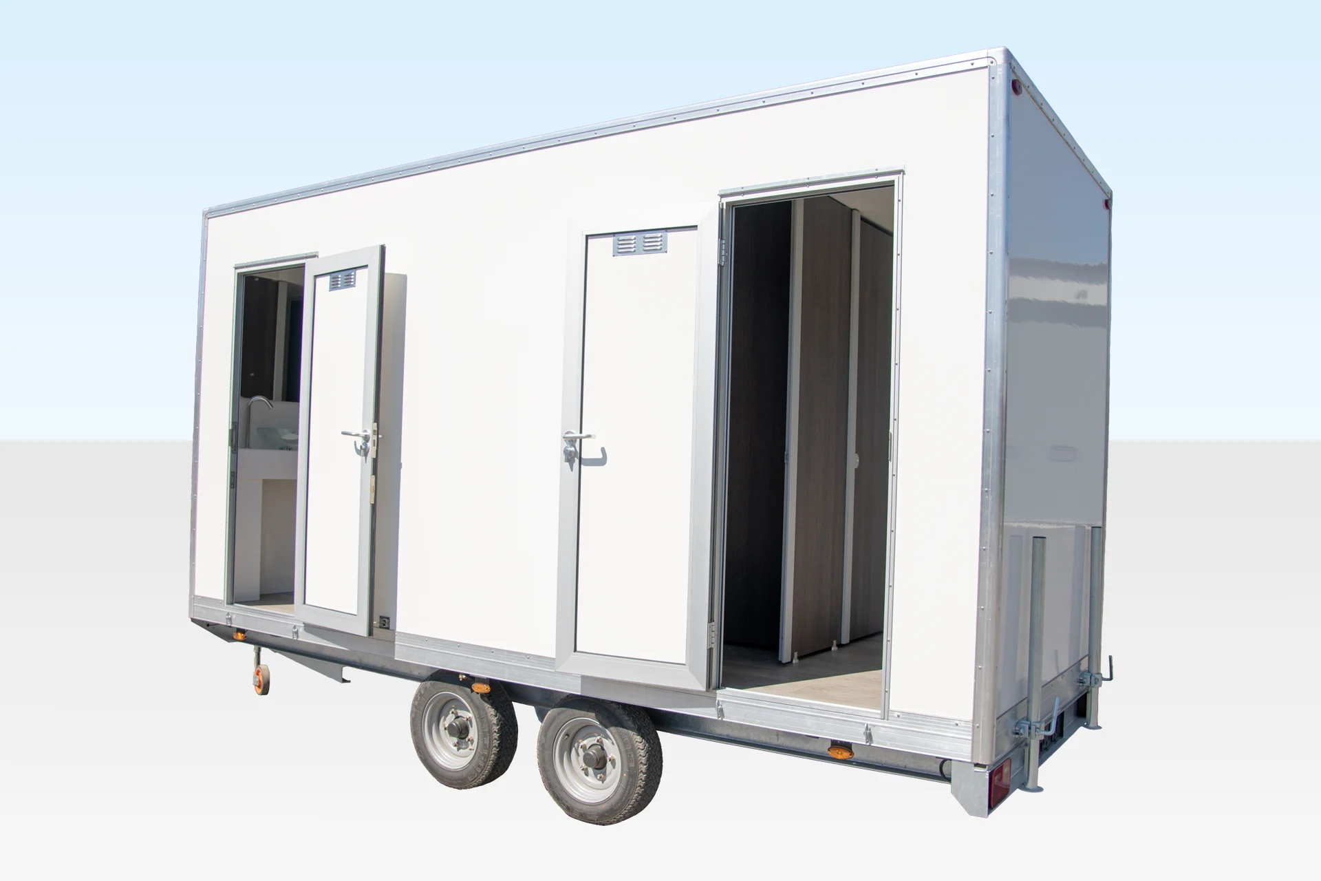 2+2 Towable Toilet Unit | Portable Toilet Trailer
