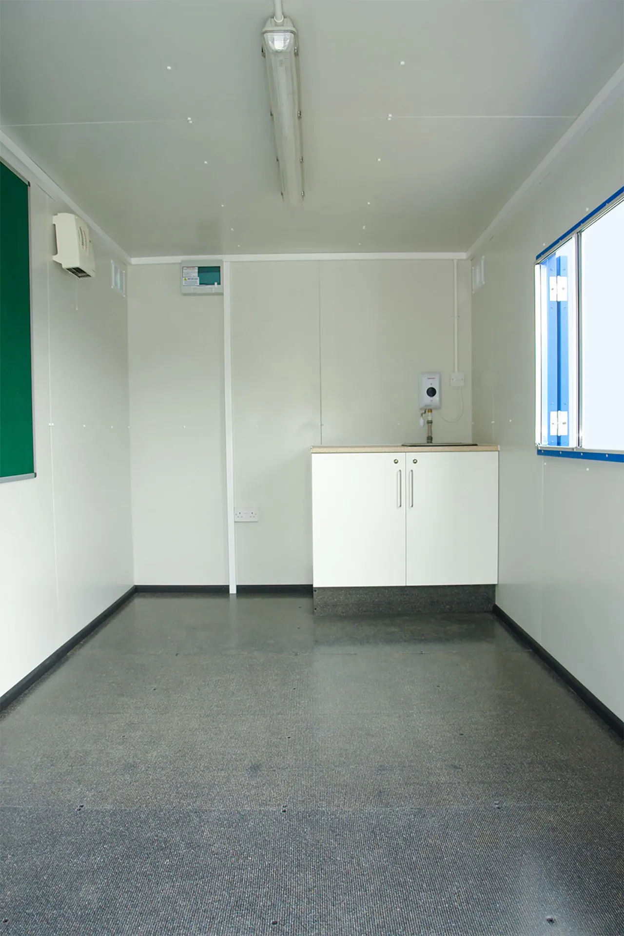 12ft x 7.5ft (3.7m x 2.3m) Mobile Canteen Cabin - Image 3