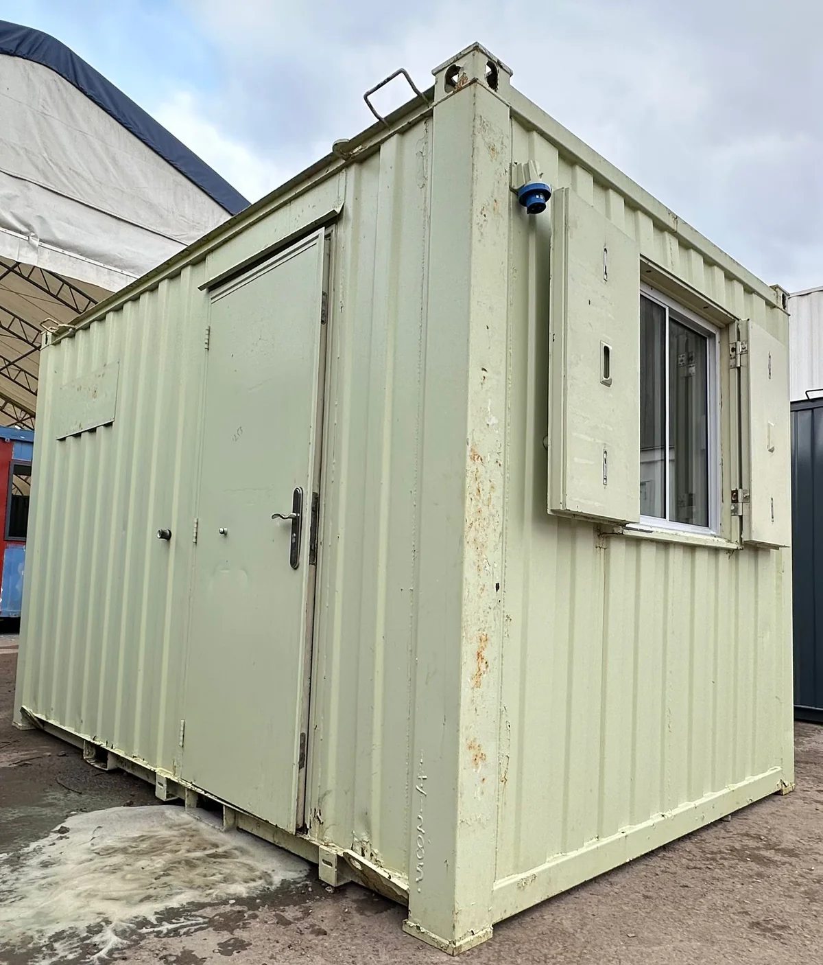 12 x 8 ft | Canteen / Office | Building Site Accommodation | Portable Anti-Vandal Cabin
