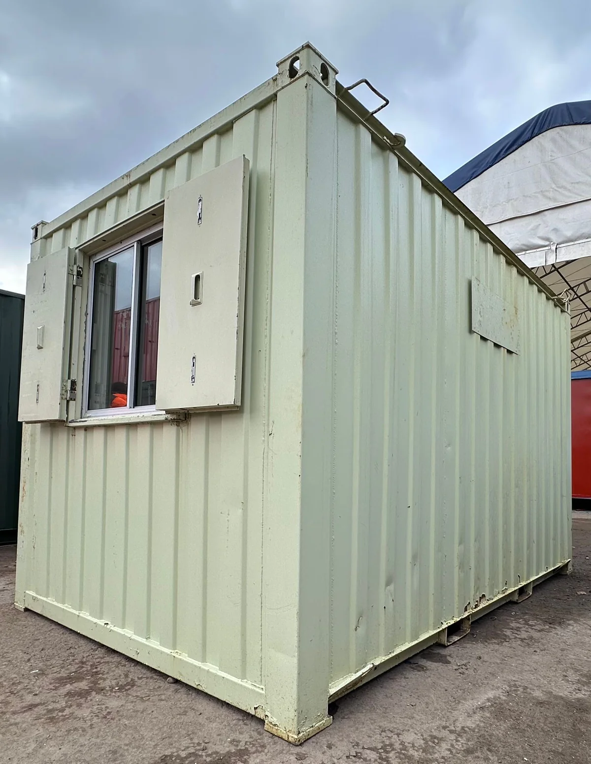 12 x 8 ft | Canteen / Office | Building Site Accommodation | Portable Anti-Vandal Cabin - Image 8